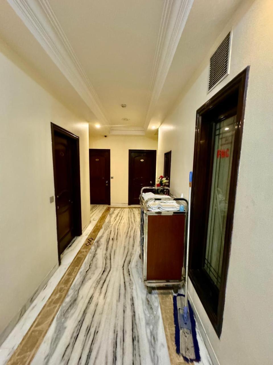 Hotel Florence Inn, Karol Bagh, New Delhi, 2 Min From Metro المظهر الخارجي الصورة
