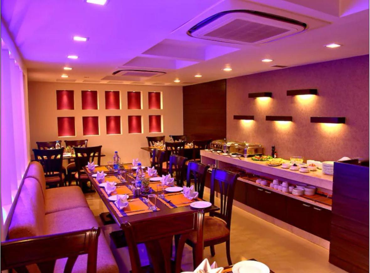 Hotel Florence Inn, Karol Bagh, New Delhi, 2 Min From Metro المظهر الخارجي الصورة