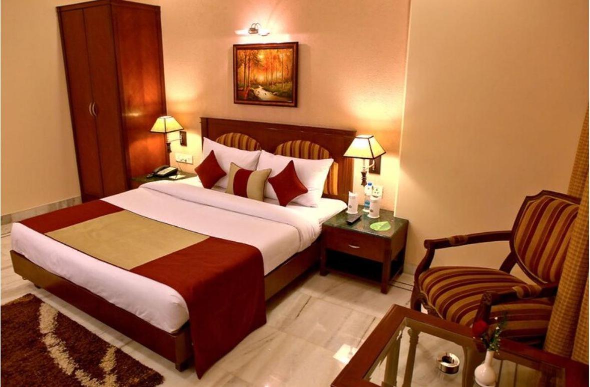 Hotel Florence Inn, Karol Bagh, New Delhi, 2 Min From Metro المظهر الخارجي الصورة