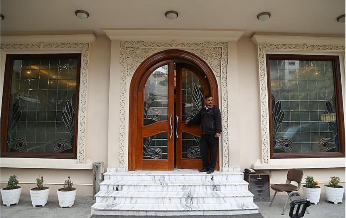 Hotel Florence Inn, Karol Bagh, New Delhi, 2 Min From Metro المظهر الخارجي الصورة